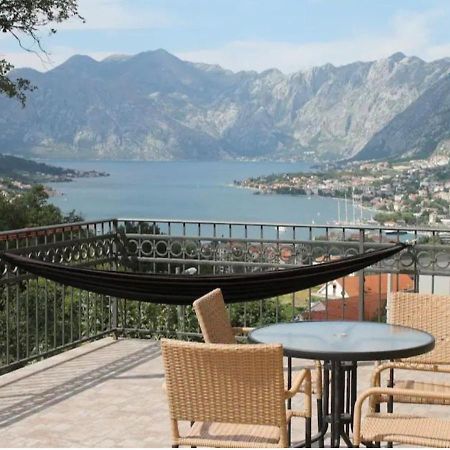 3-Bedroom Apartment With Panoramic Bay Views Kotor Exteriér fotografie