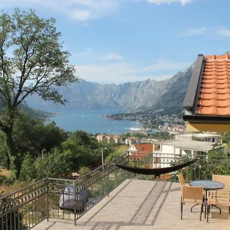 3-Bedroom Apartment With Panoramic Bay Views Kotor Exteriér fotografie