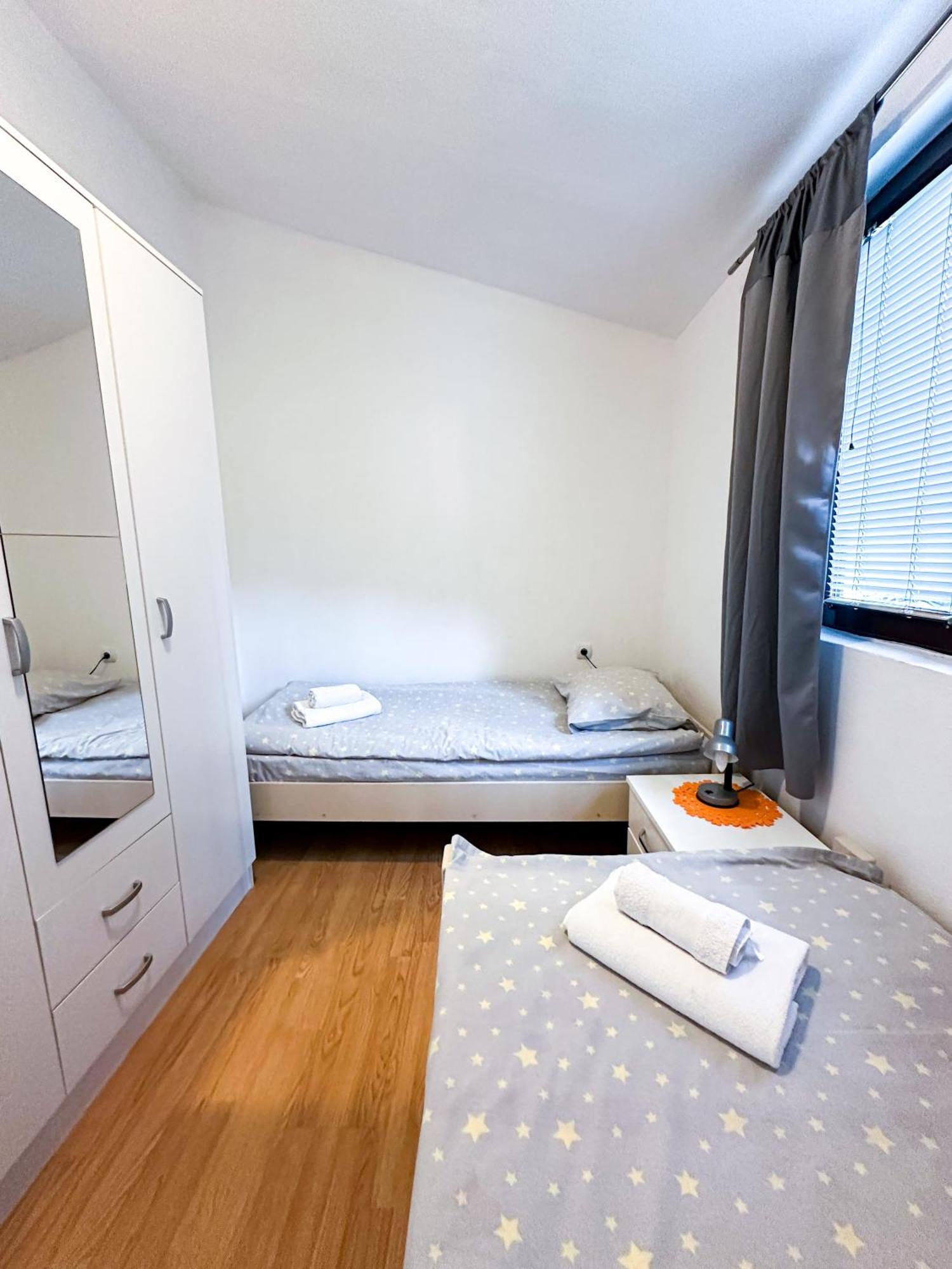 3-Bedroom Apartment With Panoramic Bay Views Kotor Exteriér fotografie